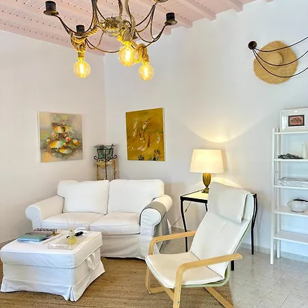 Maar Mykonos Apt Near The Beach